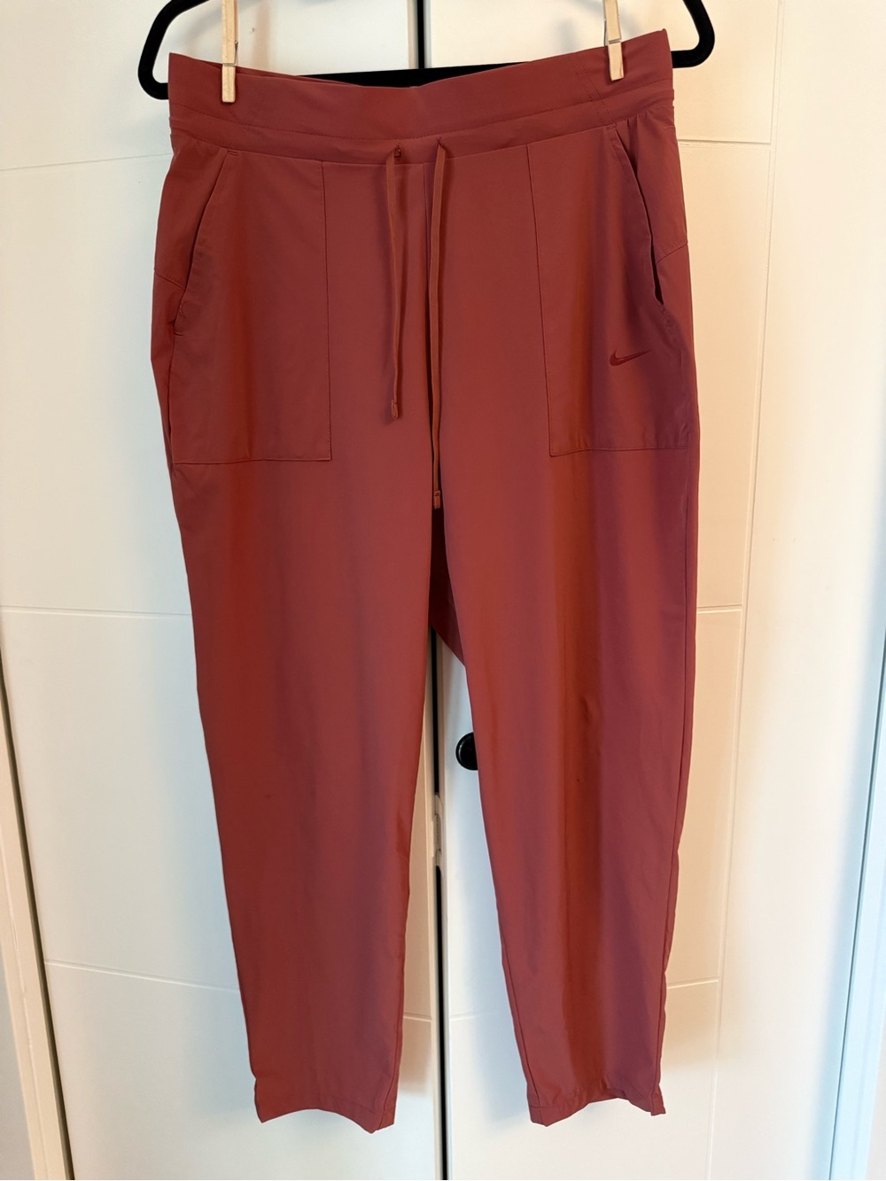 Nike Dri-Fit Lightweight Pants